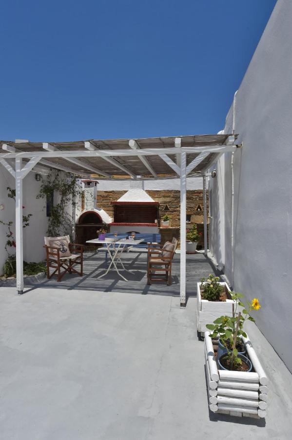 Tinos Peristerionas Apartment Exterior photo